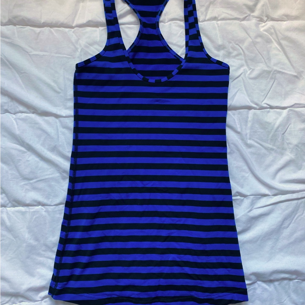 Lululemon stripped racer back tank, size 6